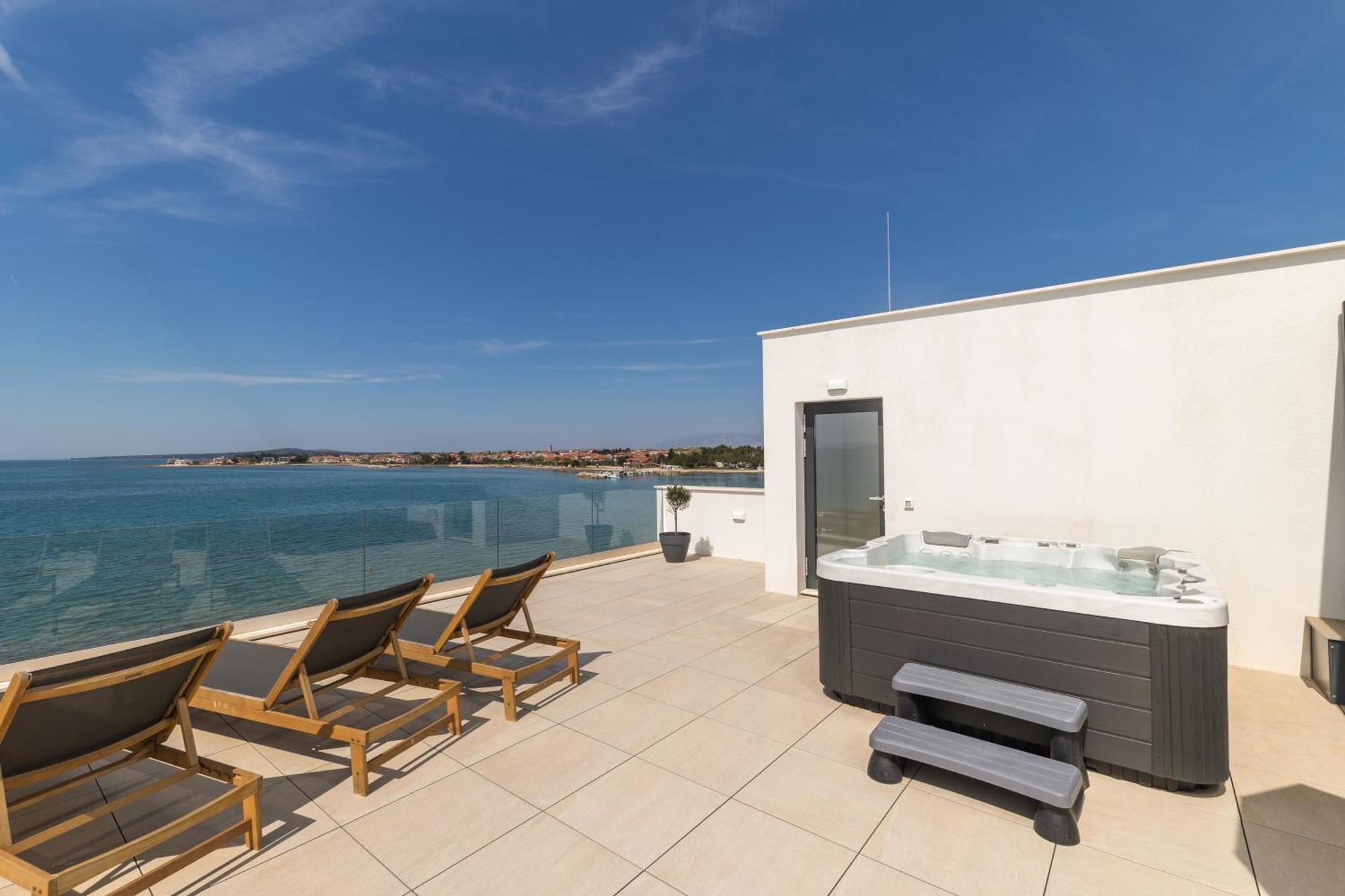 Appartamento Aqua Blue By Belmont Realty Privlaka  Esterno foto