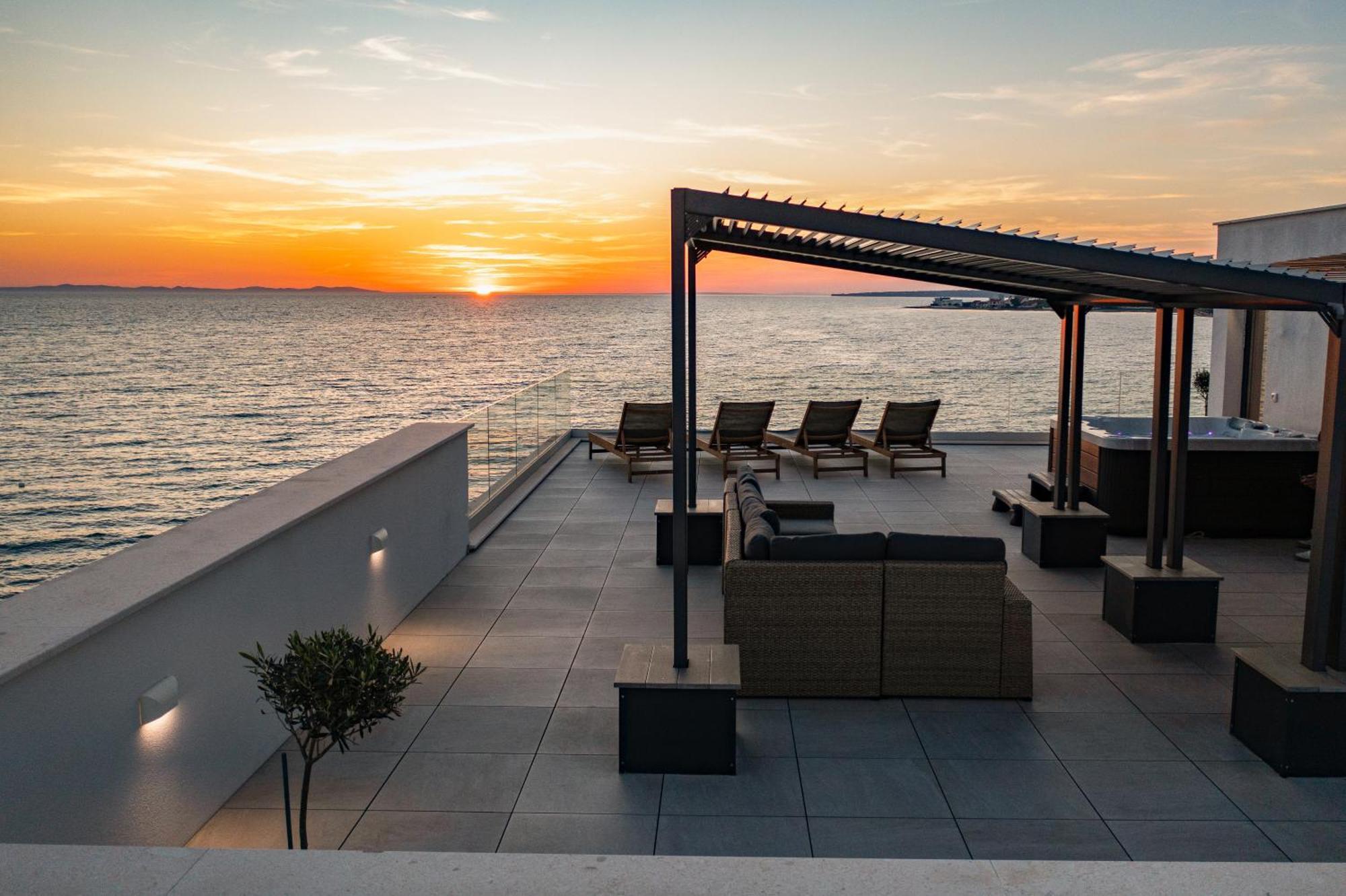 Appartamento Aqua Blue By Belmont Realty Privlaka  Esterno foto