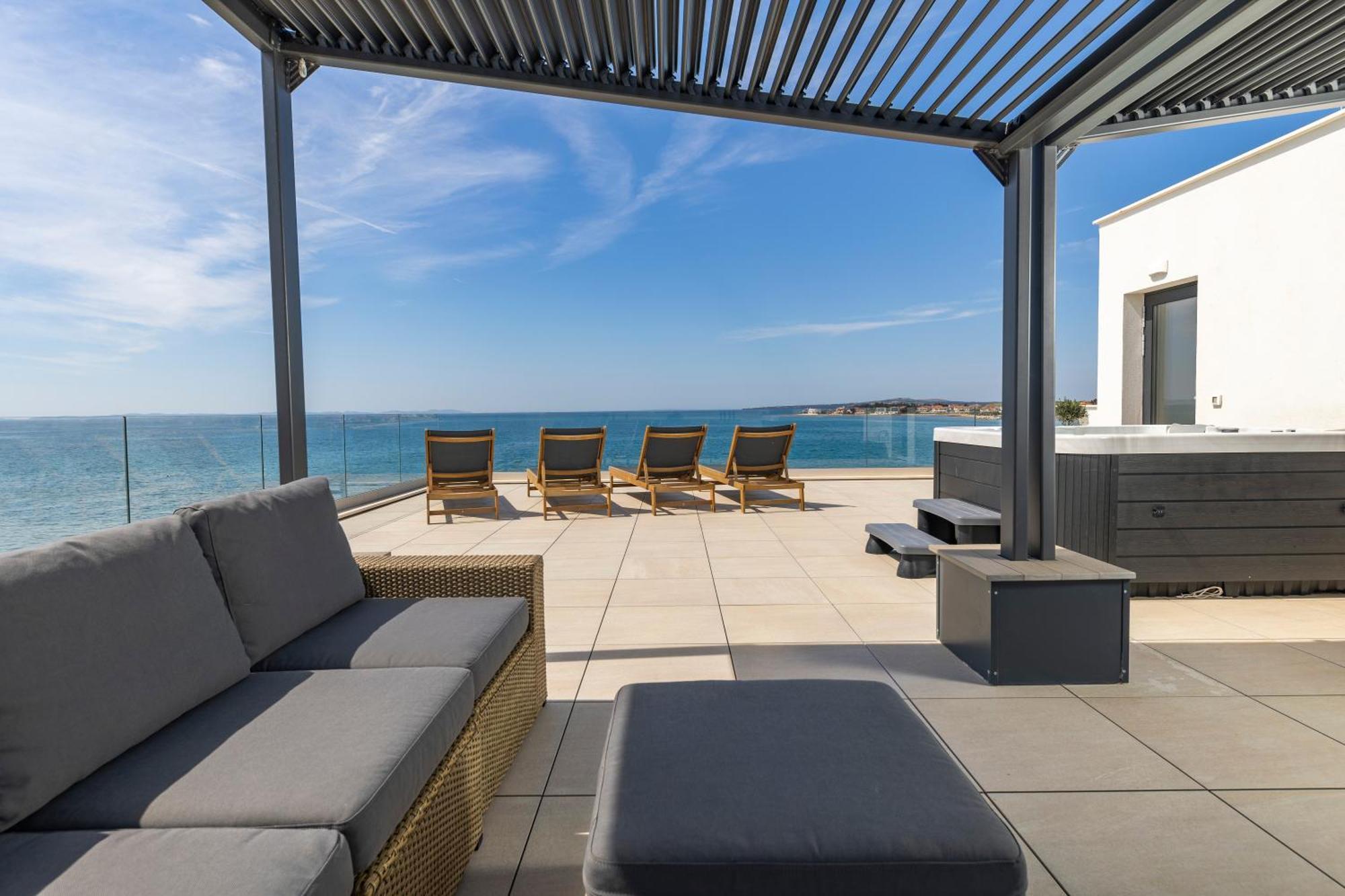 Appartamento Aqua Blue By Belmont Realty Privlaka  Esterno foto