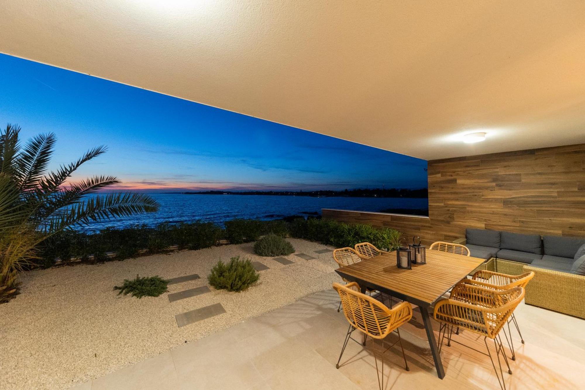 Appartamento Aqua Blue By Belmont Realty Privlaka  Esterno foto